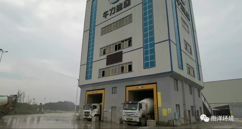 抱洋環(huán)境室外防塵抑塵系統在牛力坪塘攪拌站順利通過驗收(圖2)